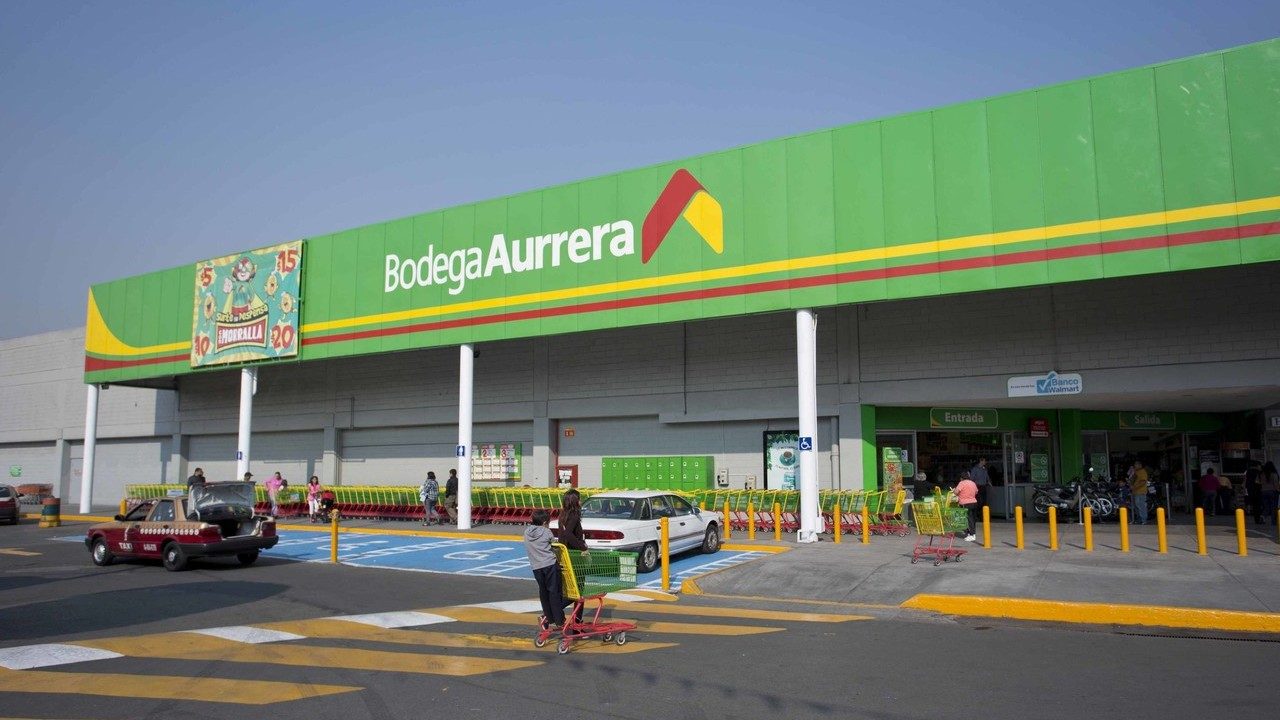 What are the advantages of WhatsApp filters?